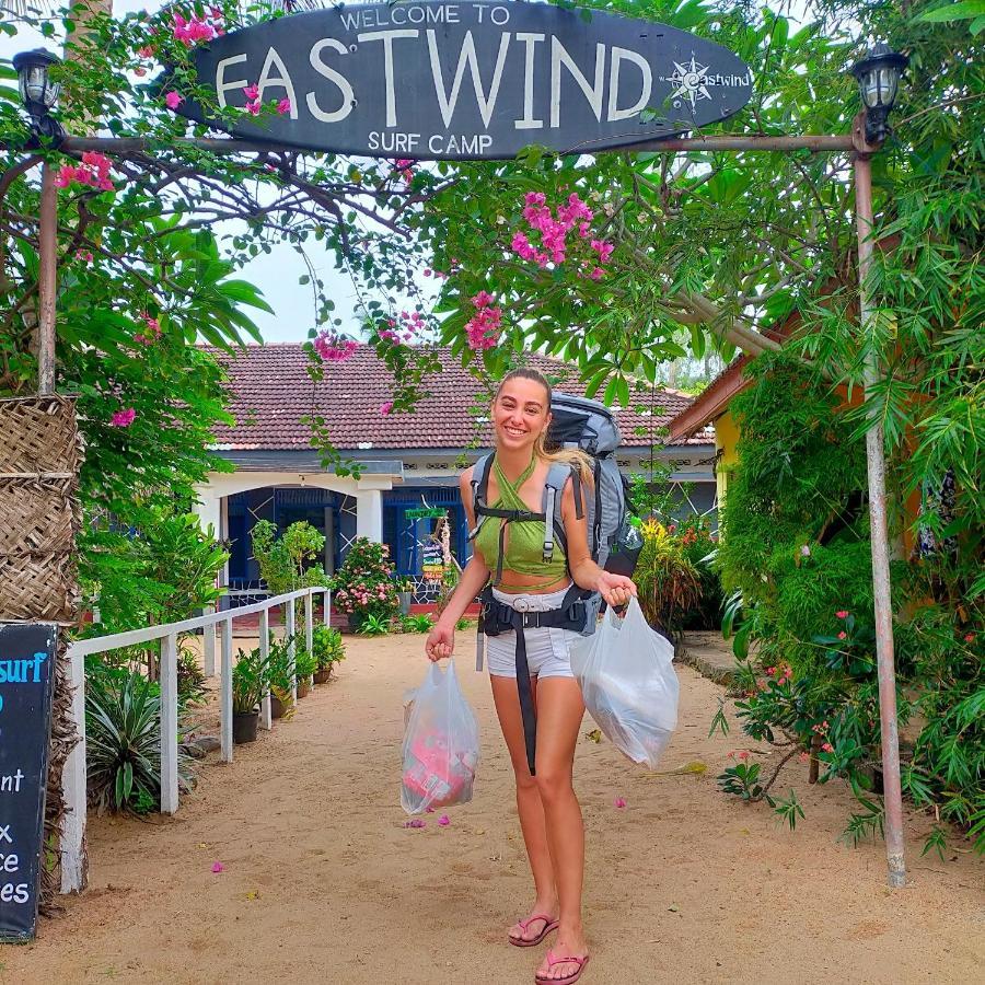 Eastwind Surf Camp Hotel Baía de Arugam Exterior foto